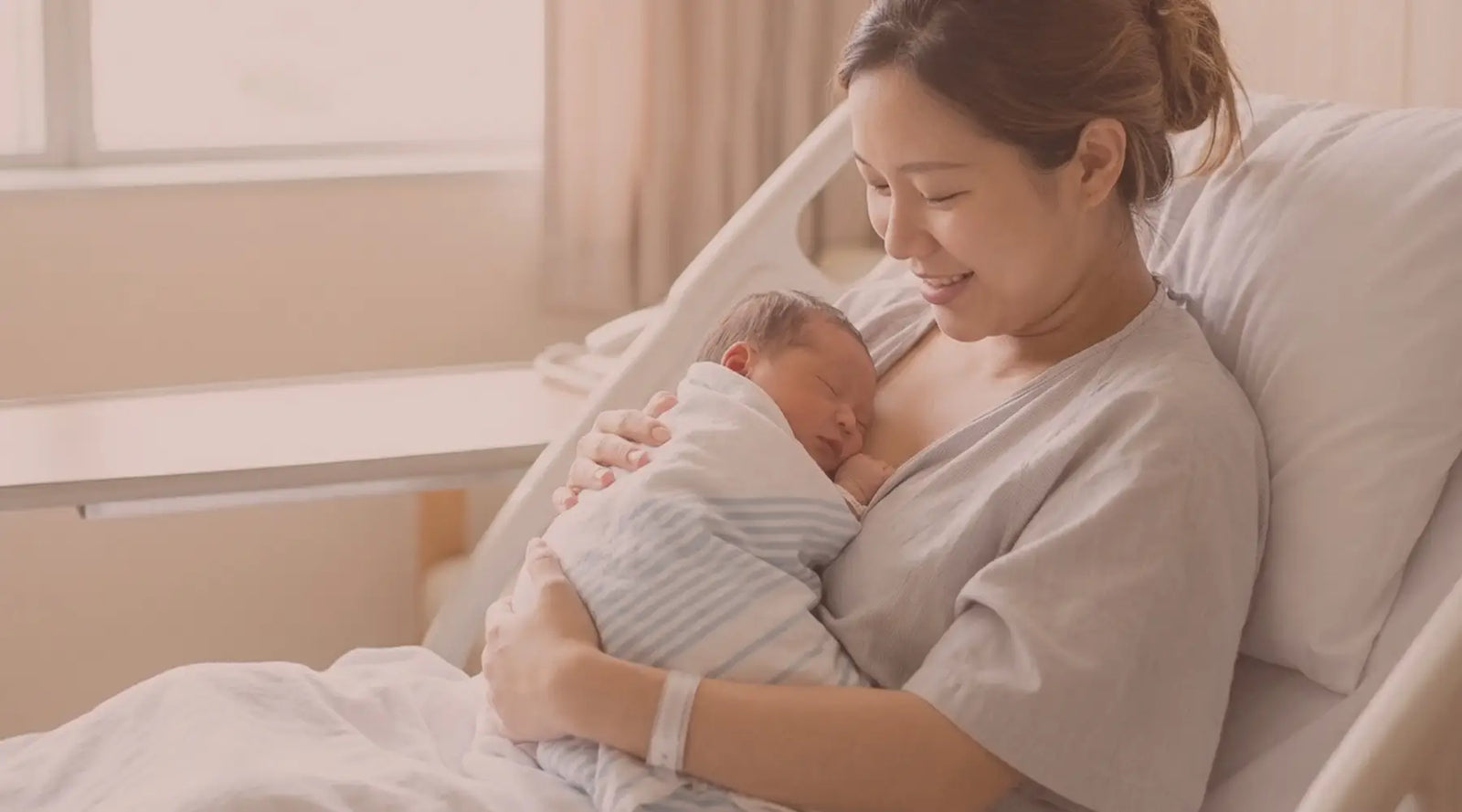 What Nobody Tells You About the First 48 Hours After Birth
