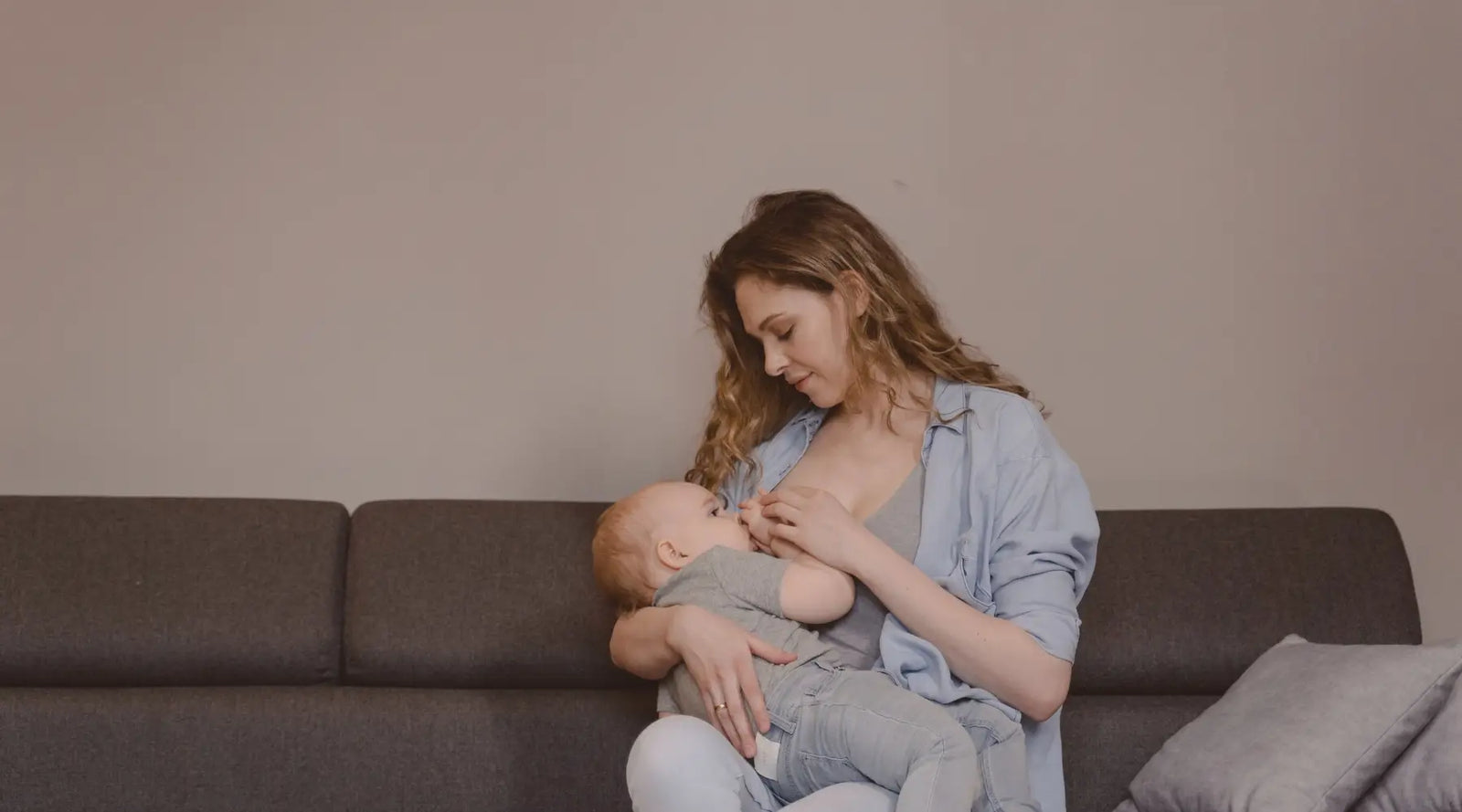 Mastitis and Blocked Ducts: How to Spot Them Early and Keep Breastfeeding