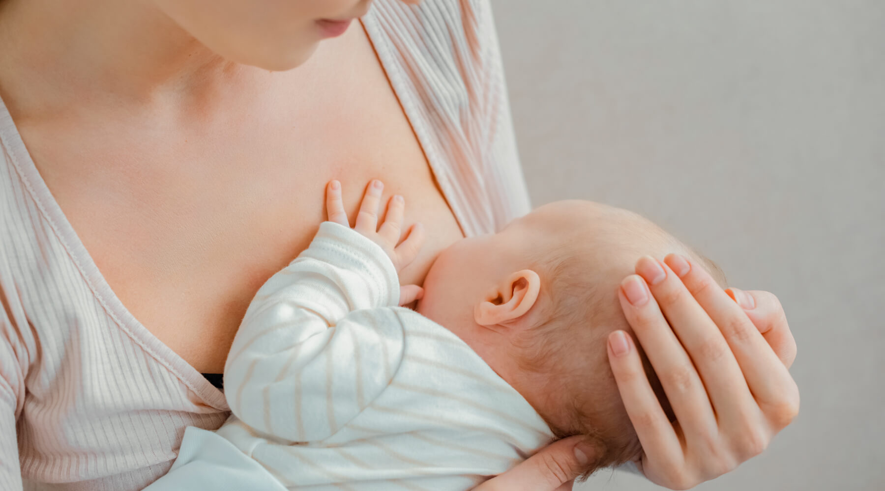 Breastfeeding nursing pads