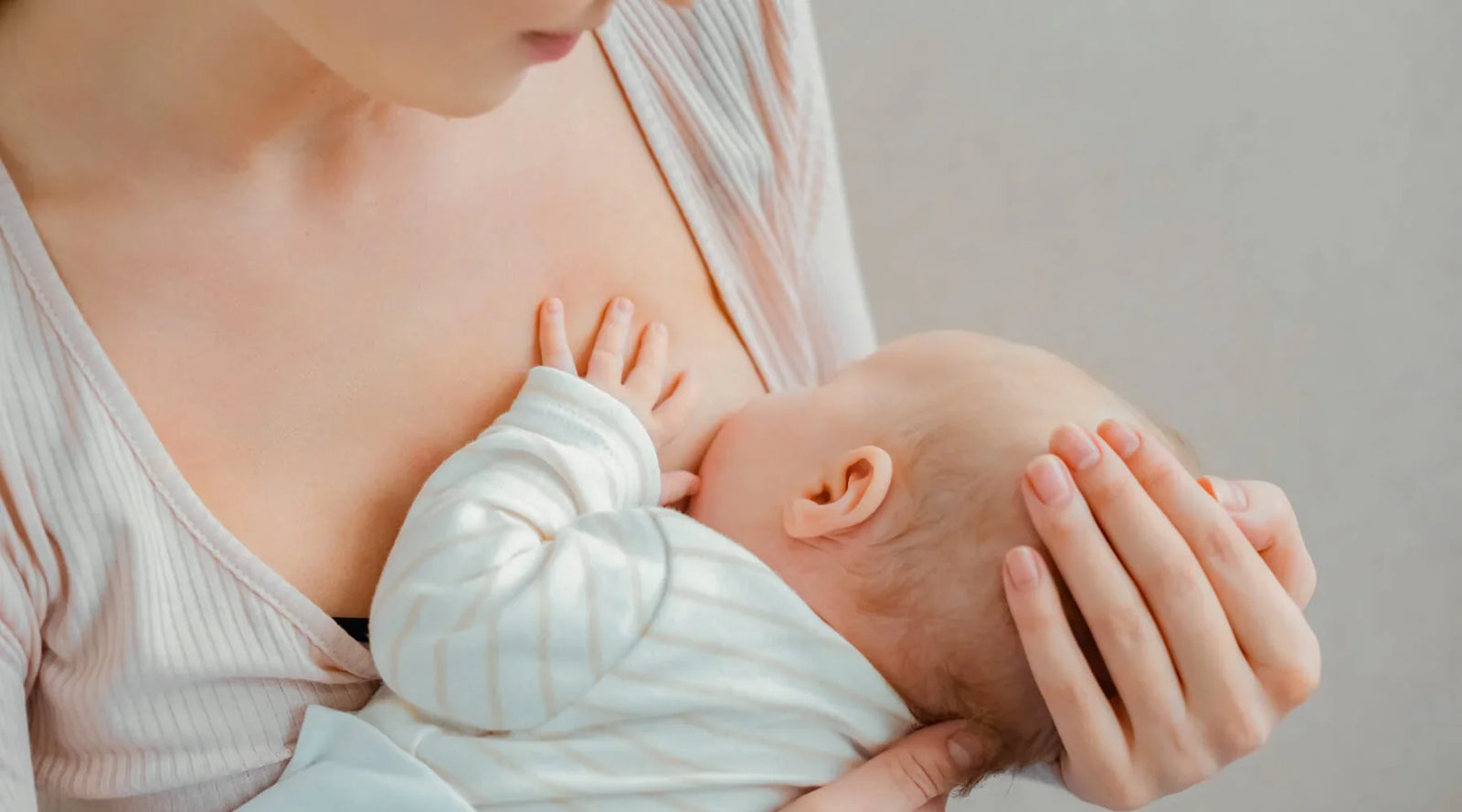 First Two Weeks of Breastfeeding - All You Need to Know - Lovemère